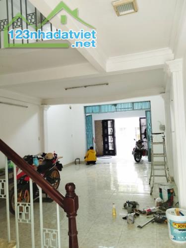 Nhà mặt tiền Tân Sơn, Tân Bình, DT 90m2, đang cho thuê 22tr/th chỉ nhỉnh 13 tỷ - 1