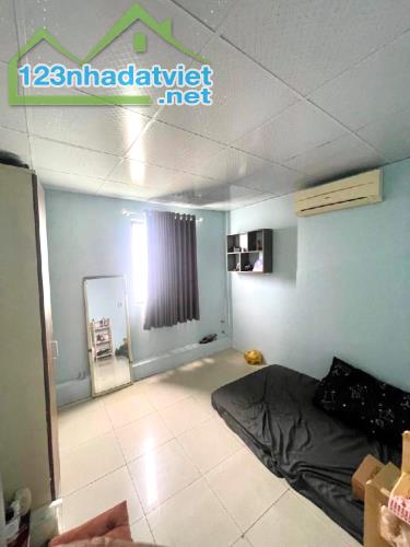 Nhà MT Tân Hiệp 14 HM, 130m2, 2PN, 5x26.4m, Đ.7m chỉ 3.x tỷ - 4
