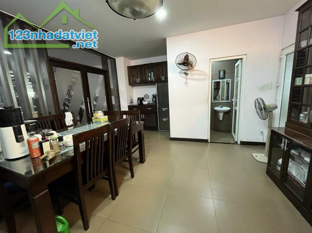 Bán nhà MTKD ĐS 3, Khu dân cư Vĩnh Lộc, BHHB, Bình Tân, 120m2, 4 tầngm ngang 6m - 3