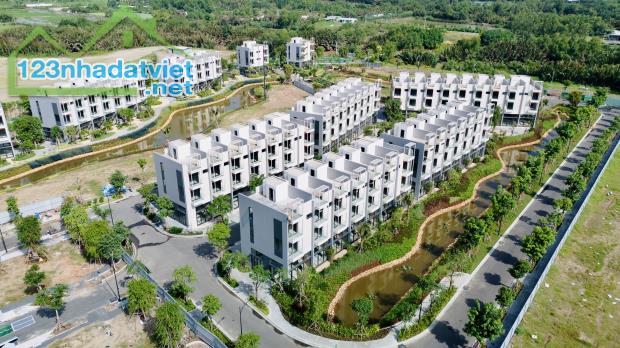 Nhà phố view công viên và sông Ecovillage Saigon River giá chỉ 8 tỷ (gồm VAT, PBT) - 4