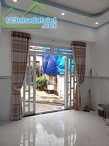 🔥 Giảm 200tr Nhà mới 3MH Song Hành HM, 52m2, 4x13m chỉ 2.x tỷ - 3