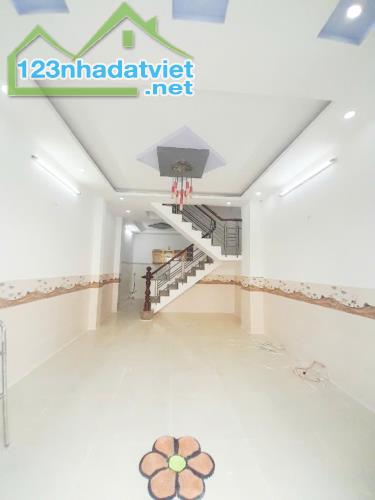 🏡BÁN NHÀ BÌNH TÂN, VÀO Ở NGAY - 36m2 x 2 TẦNG ĐÚC,MẶT TIỀN 4M, HẺM XE HƠI, 3.75 tỷ - 4