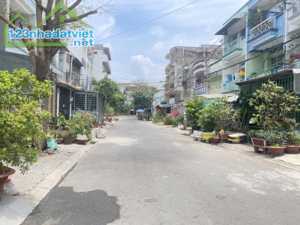 🏠🚘Gấp bán, Mặt tiền kinh doanh, KDC Nam Long, Bình Tân,72m2, 4 tầng, ô tô đua, nhỉnh 7tỷ - 4