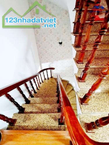 KIẾN TRÚC SƯ THIẾT KẾ - CHẮC CHẮN - NỞ HẬU - 44M2 - TẶNG FULL NỘI THẤT CAO CẤP - TT QUẬN 7