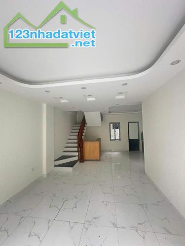 NHANH TAY SỞ HỮU CĂN NHÀ 3 TỶ RỘNG 68M2 NGAY GẦN ĐƯỜNG QL6A - HÀ ĐÔNG - 1