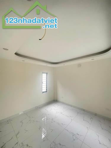 NHANH TAY SỞ HỮU CĂN NHÀ 3 TỶ RỘNG 68M2 NGAY GẦN ĐƯỜNG QL6A - HÀ ĐÔNG - 3