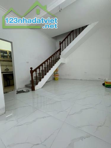 Bán nhà mặt ngõ Tô Hiệu - Hà Đông, 50m2 ,mặt tiền 5.6m, giá 7.5 tỷ CTL - 1