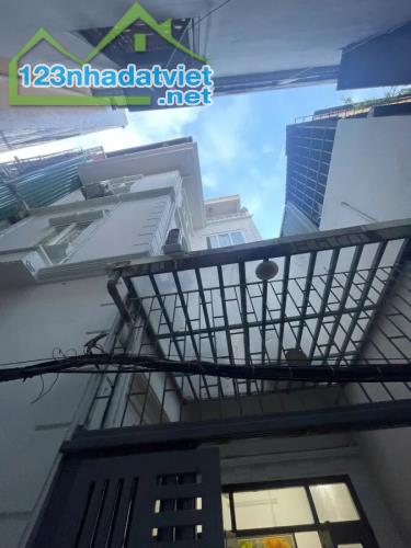 Nhà Đẹp Ở Ngay,Trung Liệt, Trung Tâm Đống Đa, DT 45m2, 4 PN Rộng, Cách Ôtô 30m, Nhỉnh 7 Tỷ