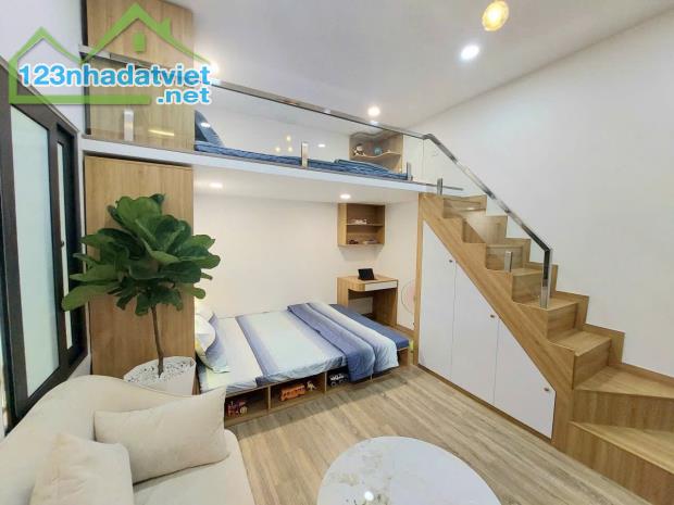 Ô tô đỗ cửa, Trường - Chợ siêu tiện lợi. 40m² có 2 phòng ngủ Căn hộ tập thể Quỳnh Mai, Hai - 2