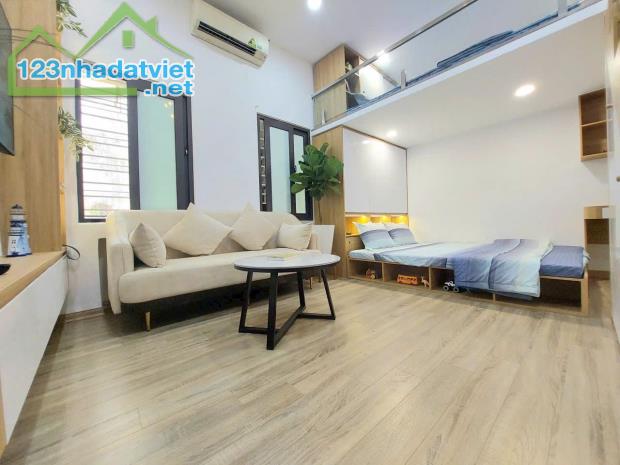 Ô tô đỗ cửa, Trường - Chợ siêu tiện lợi. 40m² có 2 phòng ngủ Căn hộ tập thể Quỳnh Mai, Hai - 1