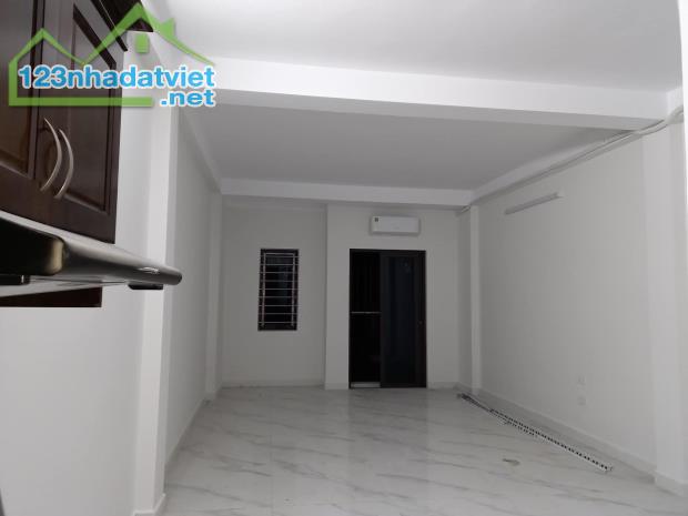 Khương Đình, Nhà dòng tiền 90tr/Tháng, 80m2, 8 tầng TM, 8m mặt, Giá 18 Tỷ. LH 0906556885. - 2