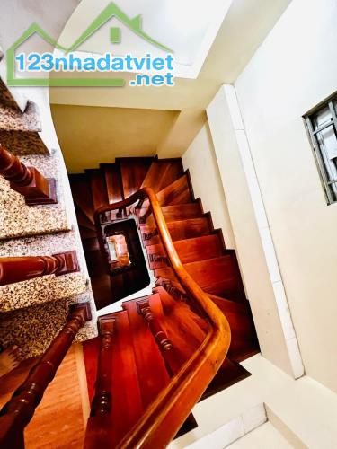 BÁN NHÀ XUÂN LA 32M2 NHÀ 6 TẦNG GIÁ 6.95 TỶ - 1