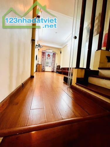 BÁN NHÀ XUÂN LA 32M2 NHÀ 6 TẦNG GIÁ 6.95 TỶ - 2