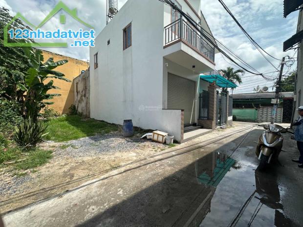 Bán đất ngay ngã 3 Mỹ Hạnh Nam , ĐỨC HÒA , 950 Triệu , Sổ Hồng 90m2 - 3