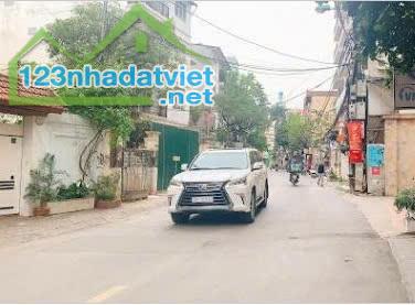 Bán gấp 190m2, Tô Ngọc Vân, Tây Hồ, mặt tiền 10m, ô tô vào nhà - 2