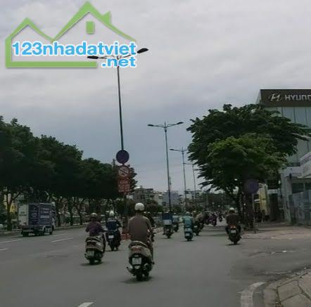 Bán nhà Gò Vấp, Phạm Văn Đồng, hẻm xe hơi, ngay chung cư Sunny, gần 80M², 4Pn, 6.98 Tỷ TL