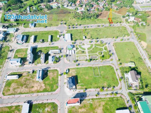 Bán đất KĐT Phú An Khang chính chủ, hướng Đông DT 100m2, SHR giá 900 triệu - 1