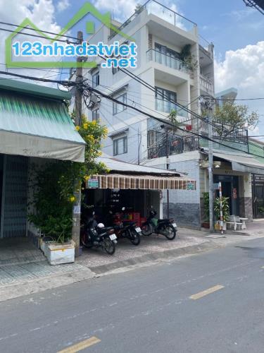 NHÀ MẶT TIỀN 3 TẦNG PHONG PHÚ P.12 QUẬN 8 - 2