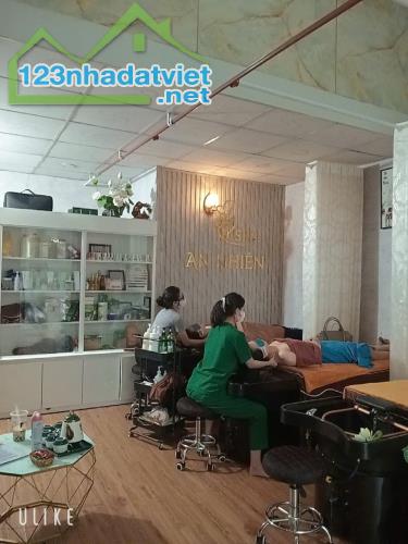 Sang nhượng tiệm Spa mặt bằng đẹp ở Bình Dương - 2