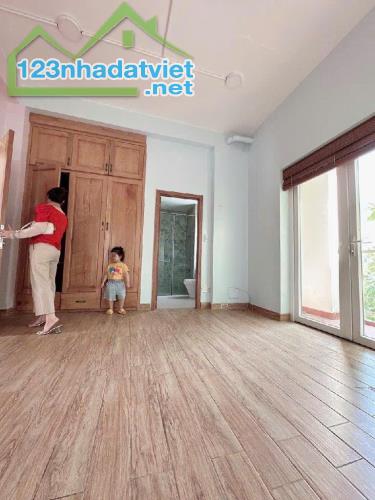 Sở Hữu Ngay Nhà Lô Góc 2 Mặt Tiền Thủ Đức – Vị Trí Đẹp, Pháp Lý Chuẩn, Giá Hấp Dẫn - 1