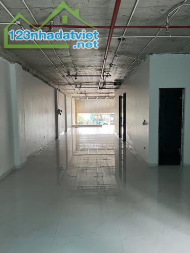 Cho thuê MBKD SHOWROOM MP Lạc Long Quân, Tây Hồ, 150m2, 7 tầng, MT 6m, 1 hầm, 200 Triệu - 3