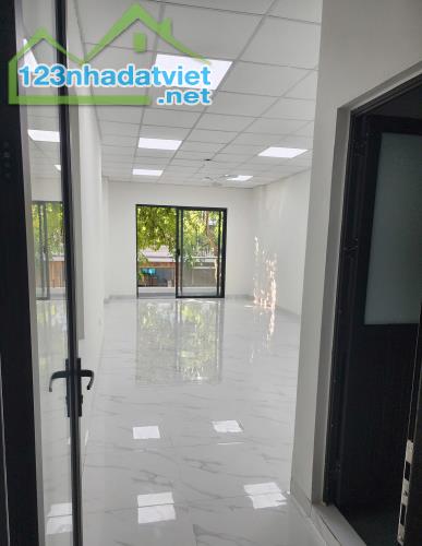 Cho thuê nhà LK Geleximco Khu B Lê Trọng Tấn - Hà  Đông 70M X 4T giá 20tr, KD VP - 1