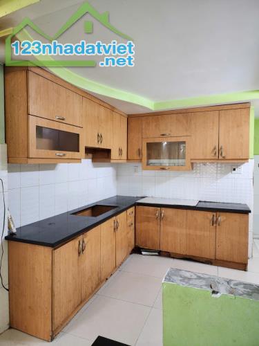 HẠ GIÁ HẺM CƯ XÁ ĐÔ THÀNH PHƯỜNG 4 QUẬN 3 TPHCM - 1