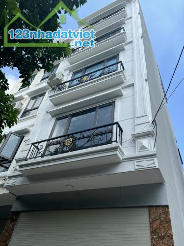 BÁN NHÀ VĨNH QUỲNH.  DT 47MX4T, XÂY MỚI.  NGÕ THÔNG,  RỘNG - 4