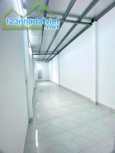 Bán Dãy Trọ mặt tiền Siêu rẻ, Thới Tam Thôn 16, 185m2, 10 phòng - 2