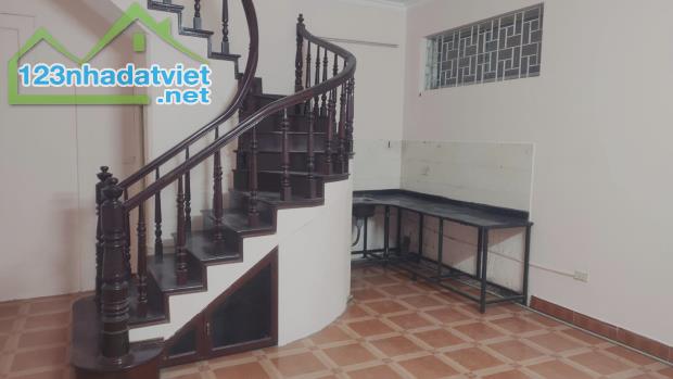 Siêu hiếm! Trương Định mặt ngõ thông, lô góc, kinh doanh, 57m, 3 tầng, MT 5m, hơn 5 tỷ - 3