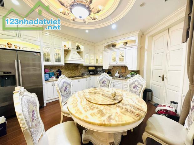 Biệt Thự Khu Vip Tướng Tá Quan Hoa Cầu Giấy 185m2 Mt 22m Lô Góc Thang Máy Ở Sướng - 3