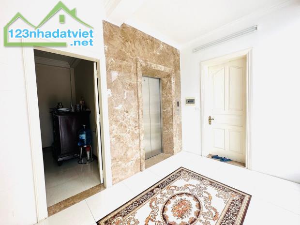 Biệt Thự Khu Vip Tướng Tá Quan Hoa Cầu Giấy 185m2 Mt 22m Lô Góc Thang Máy Ở Sướng - 1