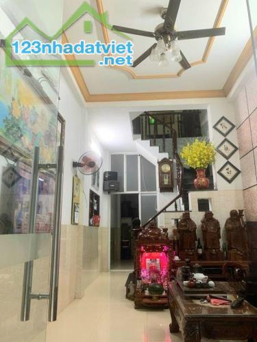 Nhà ở ngay, hẻm xe hơi thông, 3 tầng đúc, Thành Mỹ, Tân Bình, 58 m2, nhỉnh 6 tỷ TL - 2