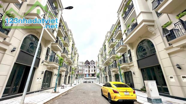 Căn shophouse liền kề 5 tầng chỉ có hơn 8 tỷ chỉ có tại 80 Hạ Lý,Hồng Bàng,hải phòng - 2