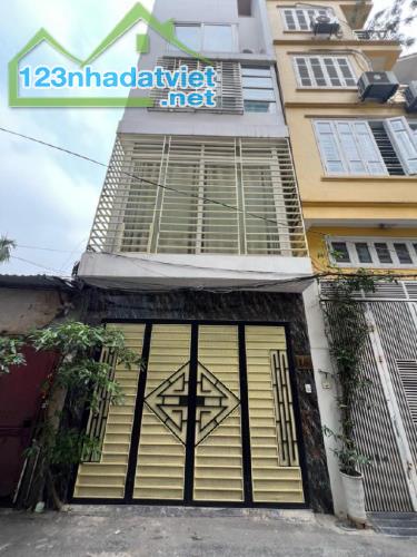 Nhà Phố NGUYỄN KHANG 42M2*5.TẦNG GARA Ô TÔ TRÁNH ĐỖ 247