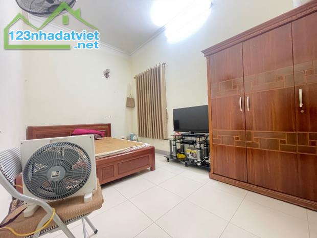 Nhà 5 Tầng-Thang Máy-View Cầu Nhật Tân-Gara Ô Tô-DT 80M²-MT 4,3M-Vĩnh Ngọc-Đông Anh - 3