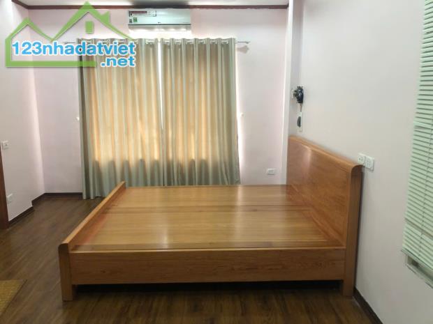 BÁN NHÀ VĨNH HƯNG 30M2 5T MT3.30M GIÁ HƠN 4 TỶ