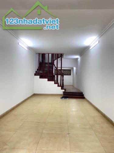 Bán nhà mặt phố Vũ Hữu, Thanh Xuân, diện tích 50m2 x 5 tầng, giá 13,5 tỷ, để Ở hoặc kinh d - 3