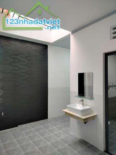 Nhà Gác Lửng BNR 5x22m. H.Tây Bắc Sân xe hơi, 3PN,2WC Ngay Chợ Quang Thắng kp3 Trảng Dài. - 3