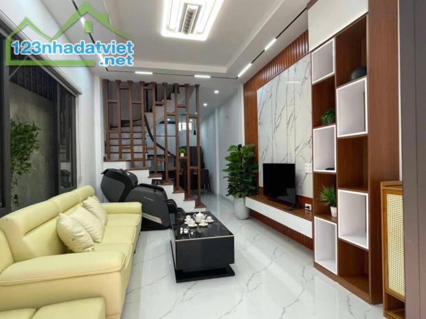 ***Bán nhà Kim Giang 36m 4 t tặng full nội thất hàng xóm KĐT Đại Kim giá đẹp 6.4 tỷ - 3