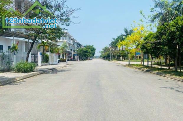 BÁN NHÀ PHỐ 3 TẦNG - KHU ĐÔ THỊ AN CỰU CITY 126M2 .. GẦN TTTM AEON MALLL - 3