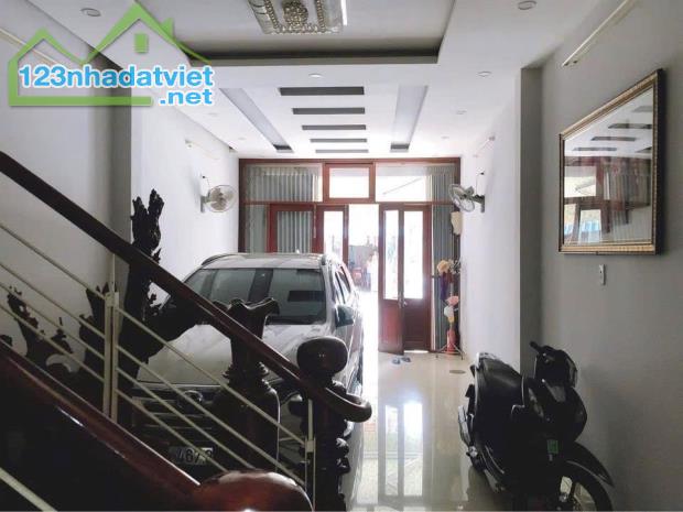 Cần bán nhà Thái Thị Bôi, S xây dựng 74,6 m², S sd 271,8 m².