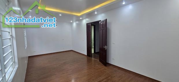 Biệt thự KĐTM Vạn Phúc diện tích 160m2x 4 tầng mặt tiền 12m2 giá 28.8 tỷ - 3