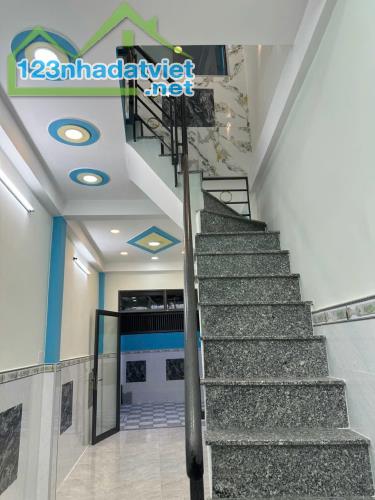 Nhà Gò Vấp giá rẻ Nguyễn Thái Sơn 1 trệt 2 lầu BTCT. - 3