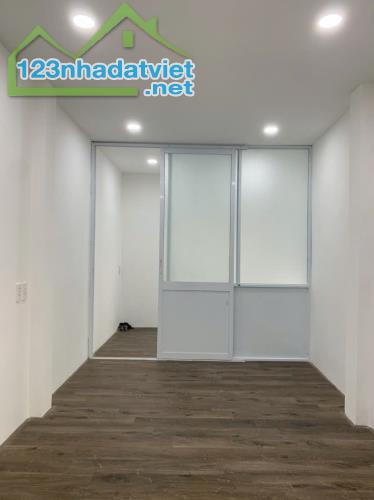 Nhà đẹp Nguyễn Đình Chiểu 22M2, 3 tầng, Đa Kao Quận 1, chỉ 5.3 tỷ - 1