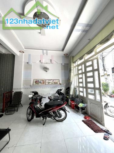 QUẬN 12, THỚI AN, NHÀ 4 TẦNG, KHU PHÂN LÔ VIP- 51M2 NGANG 5.6M CHỈ 4 TỶ 800 - 1