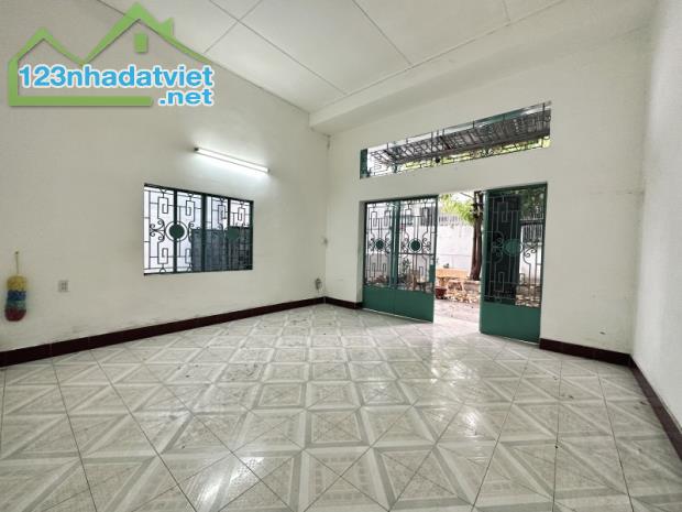 Gấp bán nhà Gò Vấp, dt 402m2, đường 6m, chỉ 28 tỷ, gần Mặt tiền Lê Đức Thọ. - 4