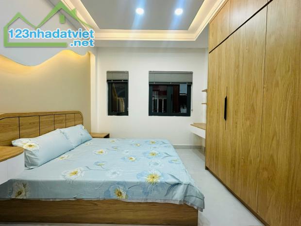 🏠Nhà Hẻm Nhựa 6m có lề đường - Nhà Sát Quận 1 - Nhà 4 Lầu - Giá Nhỉnh 7 Tỷ - 2