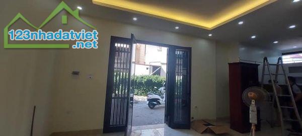 💥💥💥NGỌC THỤY  NHÀ 3 THOÁNG : 40M2 x 5T x MT 6M NHỈNH 5TỶ  TẶNG NỘI THẤT ☎️ - 2