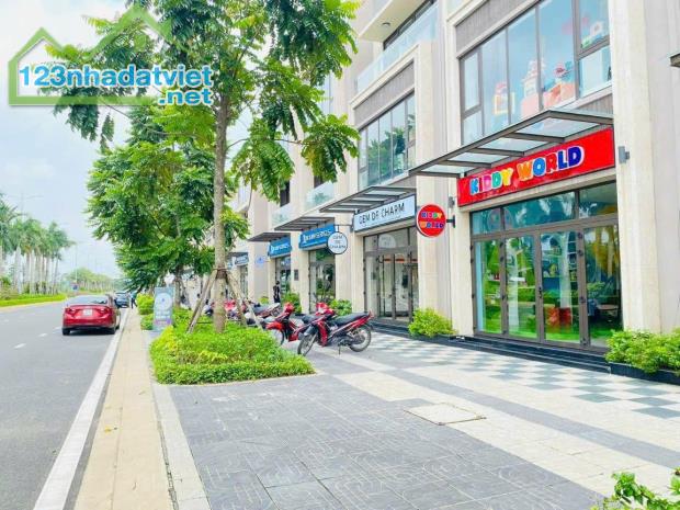 Chính chủ bán lô đất 69m2 full thổ sổ sẵn đối diện công viên đường lớn giá - 3